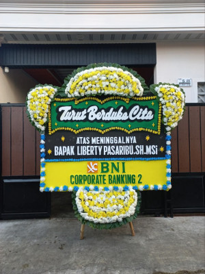 Papan Bunga Duka di Prapatan